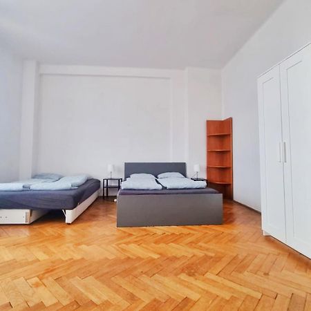Nice Room In Old Town קרקוב מראה חיצוני תמונה