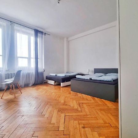 Nice Room In Old Town קרקוב מראה חיצוני תמונה