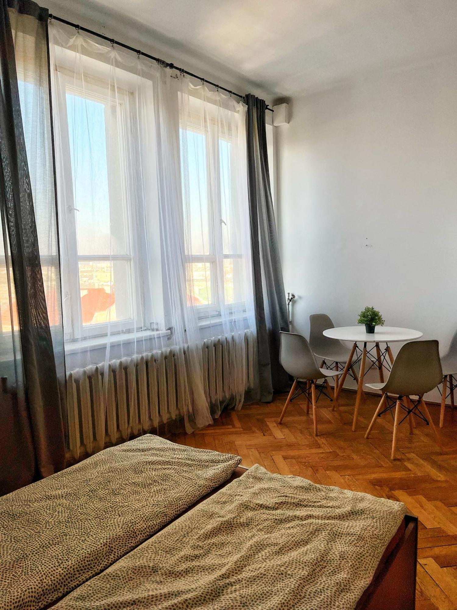 Nice Room In Old Town קרקוב מראה חיצוני תמונה