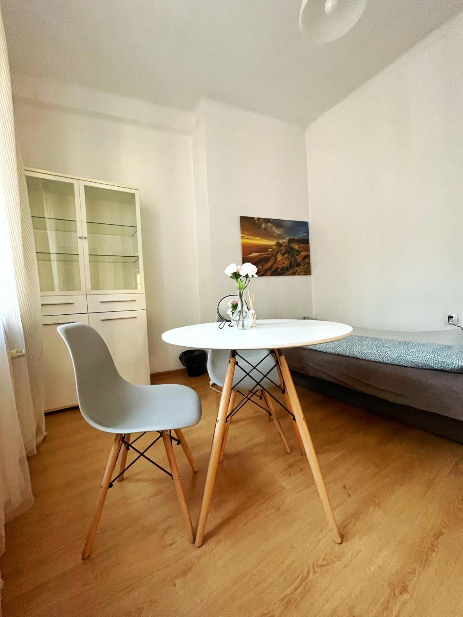 Nice Room In Old Town קרקוב מראה חיצוני תמונה