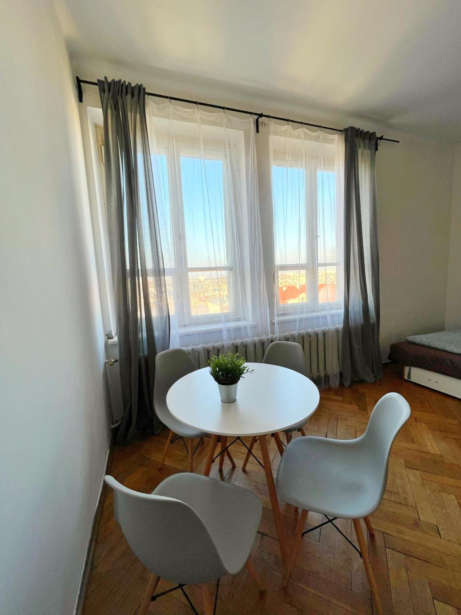 Nice Room In Old Town קרקוב מראה חיצוני תמונה