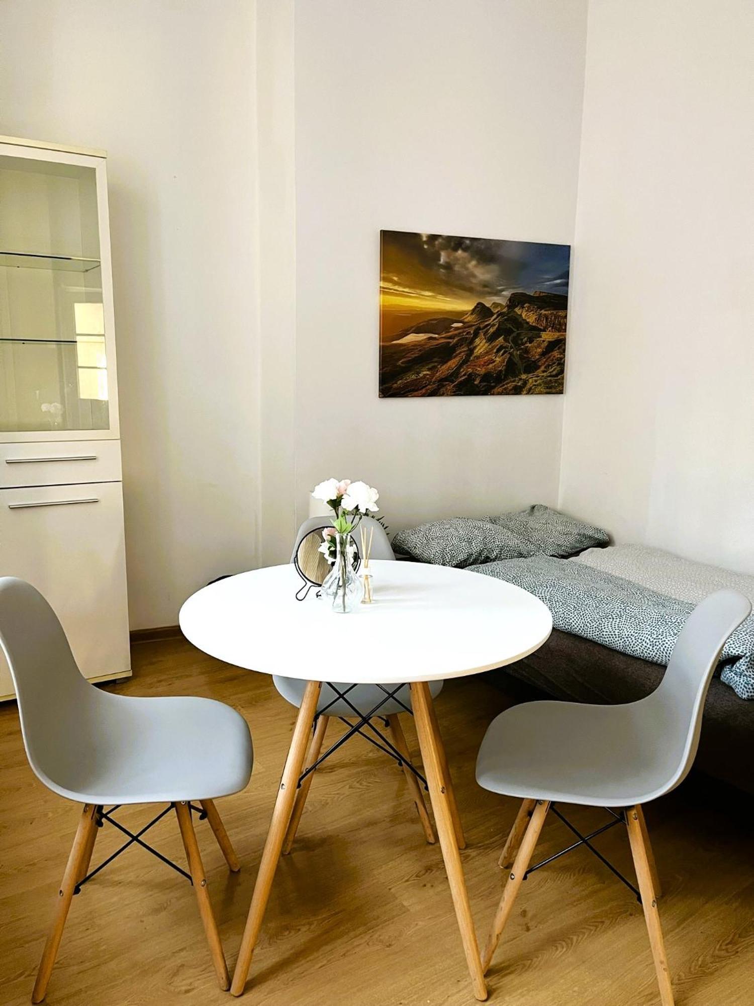 Nice Room In Old Town קרקוב מראה חיצוני תמונה
