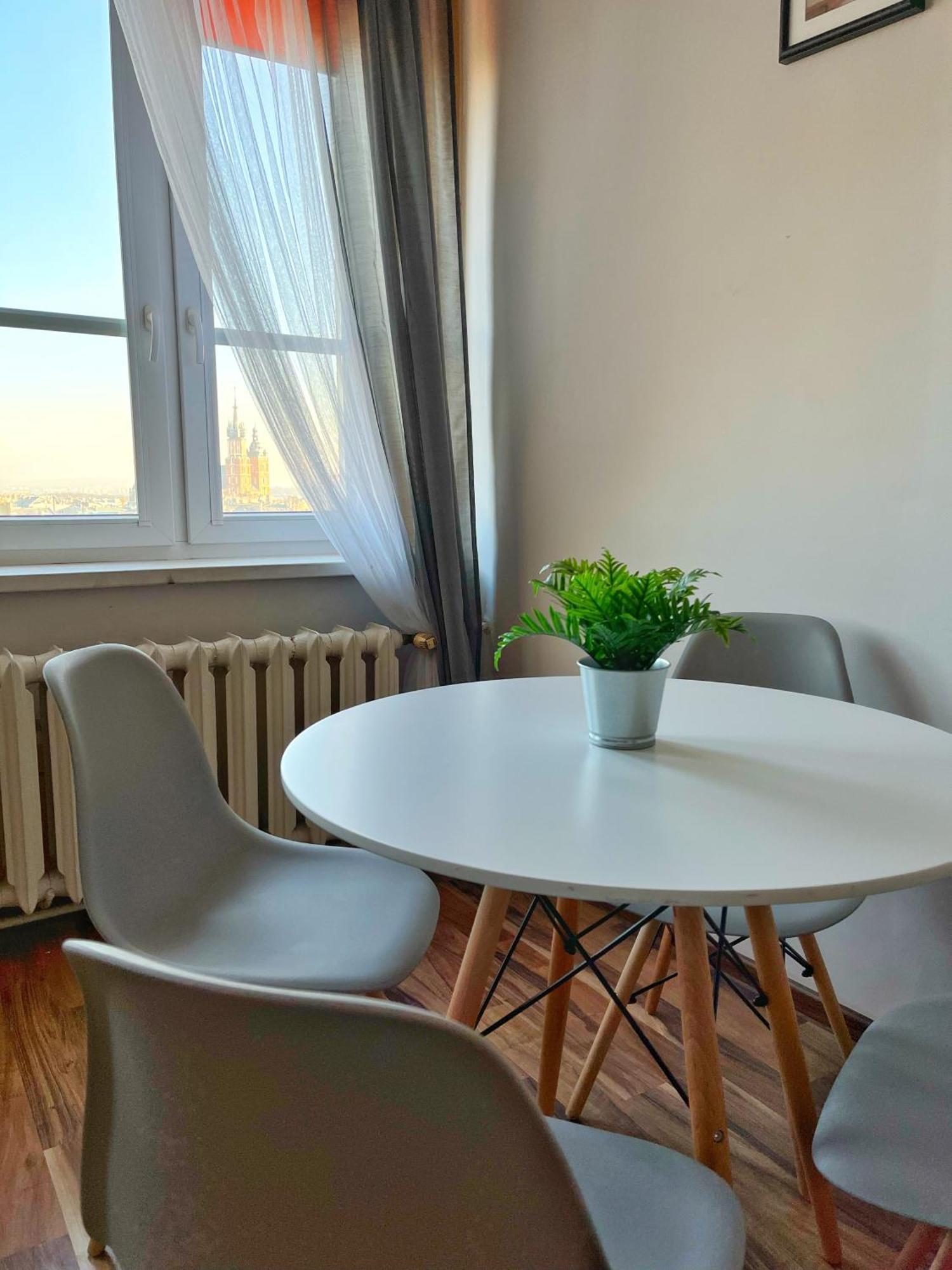 Nice Room In Old Town קרקוב מראה חיצוני תמונה