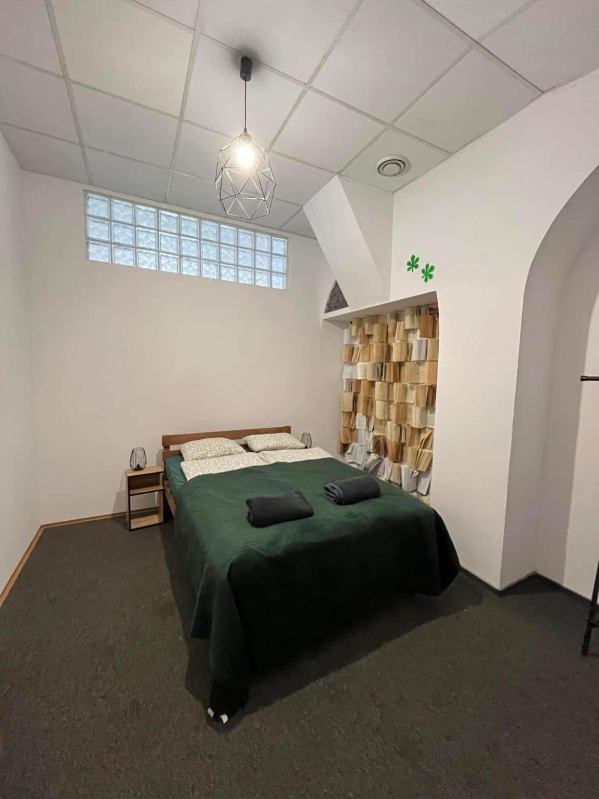 Nice Room In Old Town קרקוב מראה חיצוני תמונה